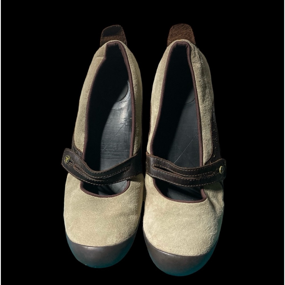 Merrell Plaza Bandeau Mary Jane’s. Tan suede, brown leather with textile lining.